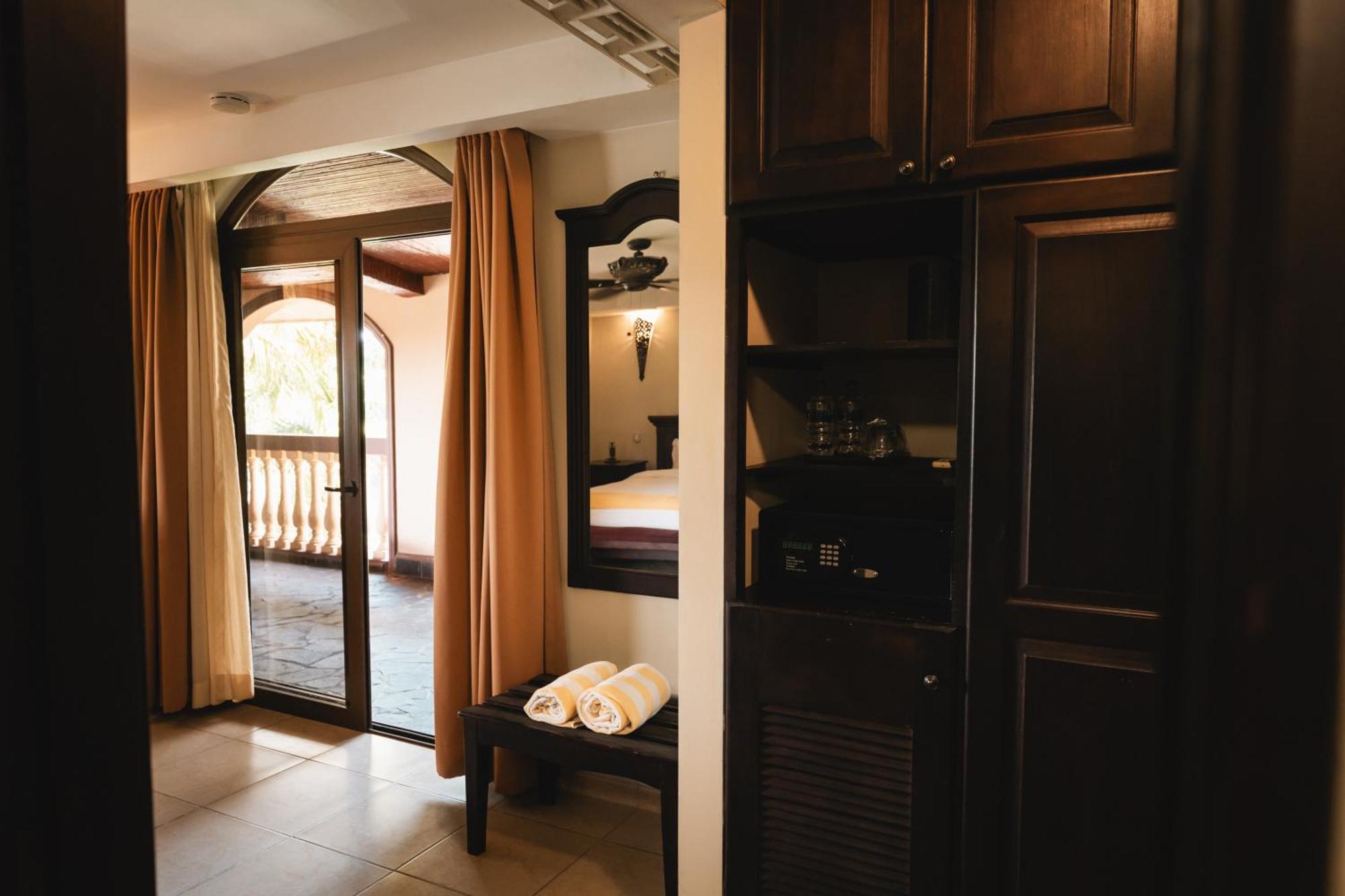 Hotel El Reith Lake Granada Habitación foto